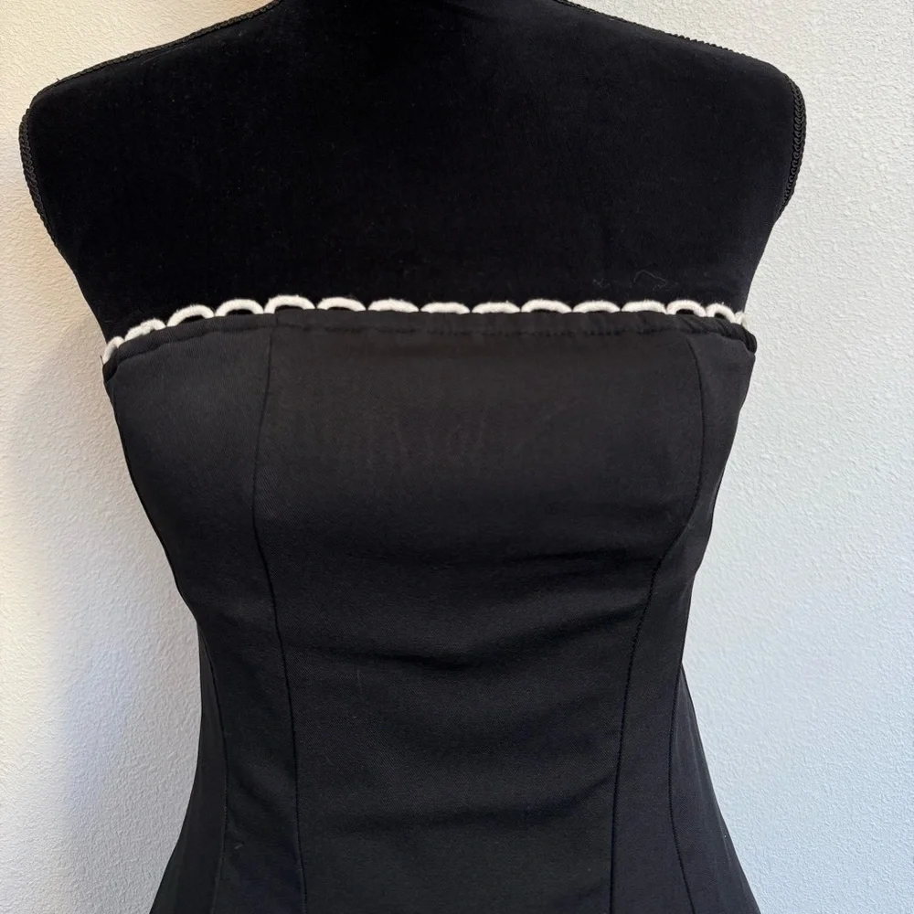 Musera Strapless Black & White Fit-and-Flare Dress | Size S - Picture 4 of 9